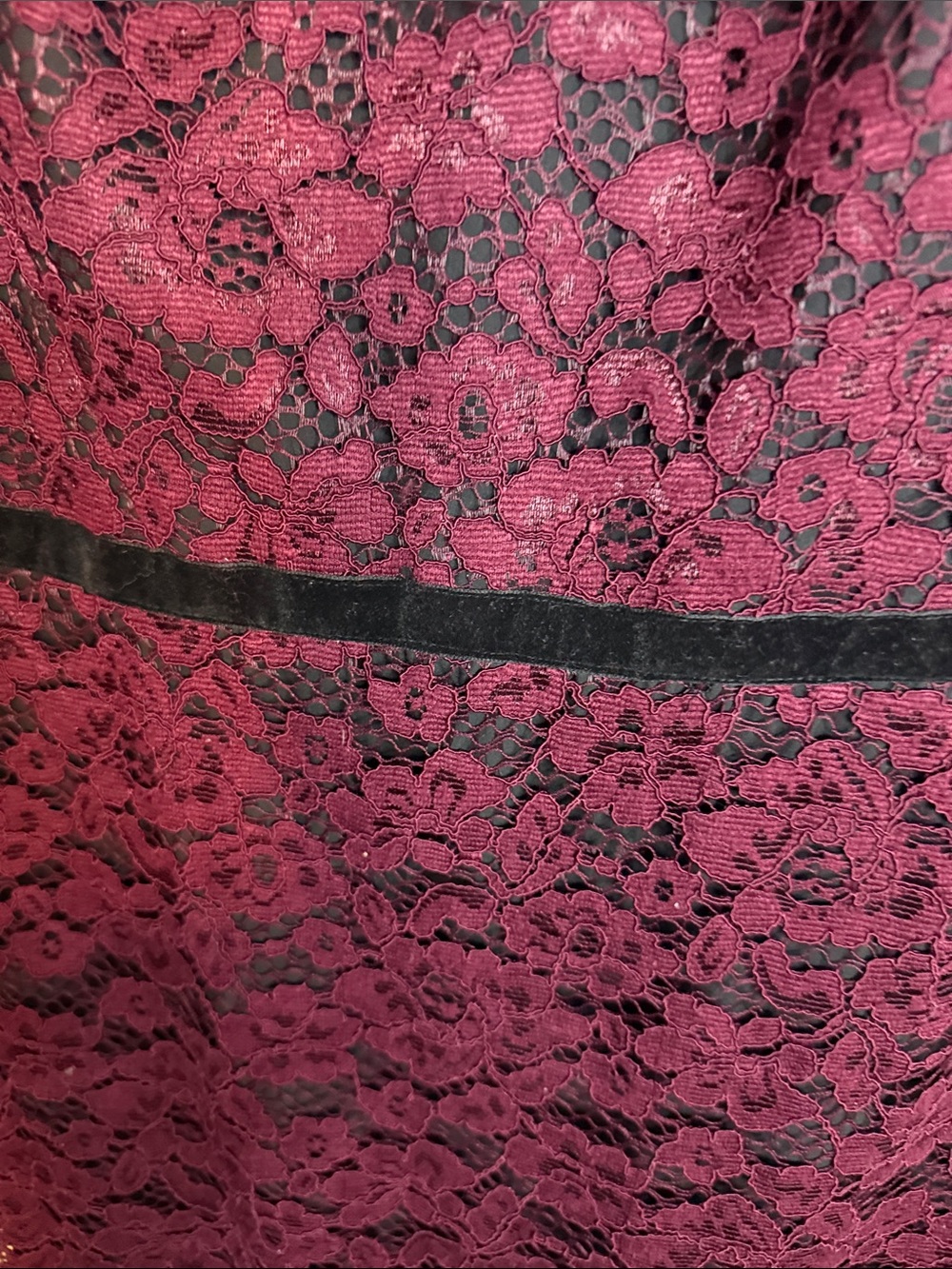 Maggy London Burgundy Lace Long-Sleeve Midi Dress with Black Trim - Picture 7 of 11